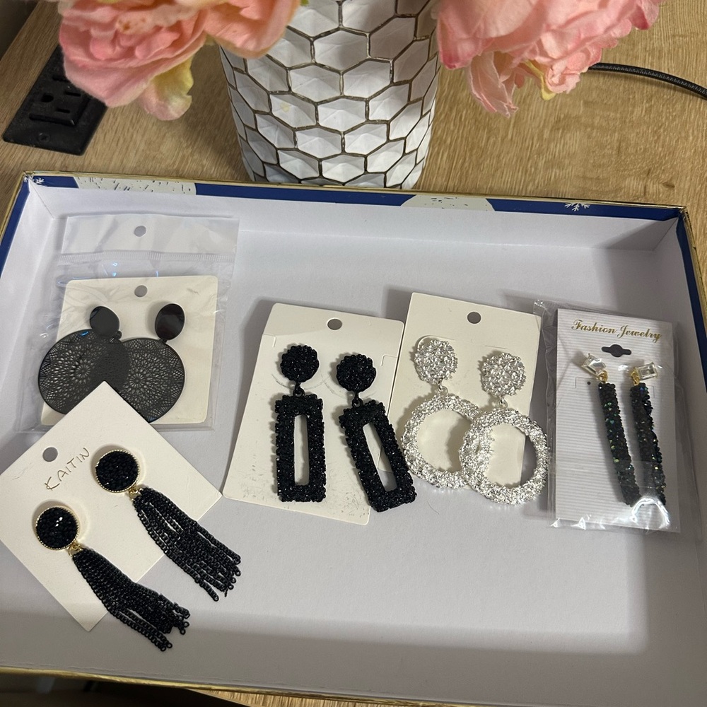Elegant Black and Silver Beaded Earrings Set of 5 NEW